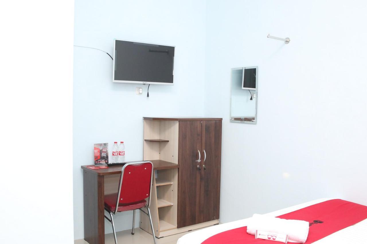 Reddoorz Syariah Near Suncity Mall Madiun Exterior foto
