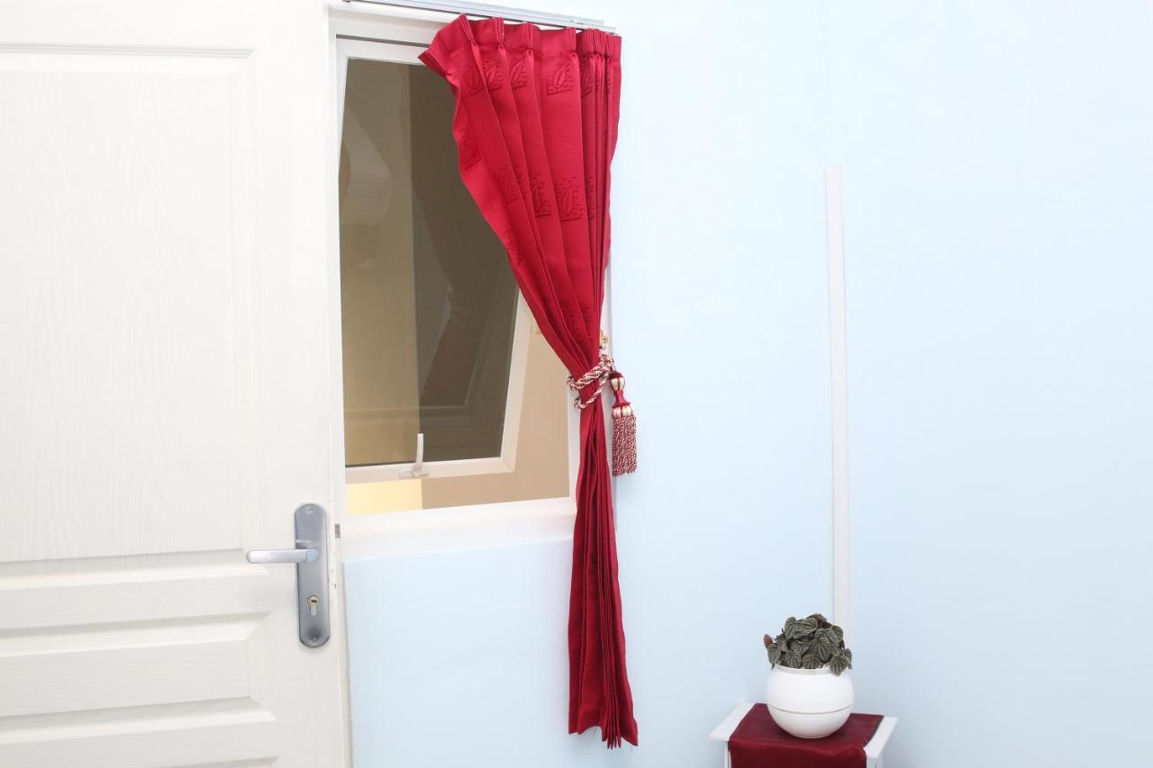 Reddoorz Syariah Near Suncity Mall Madiun Exterior foto