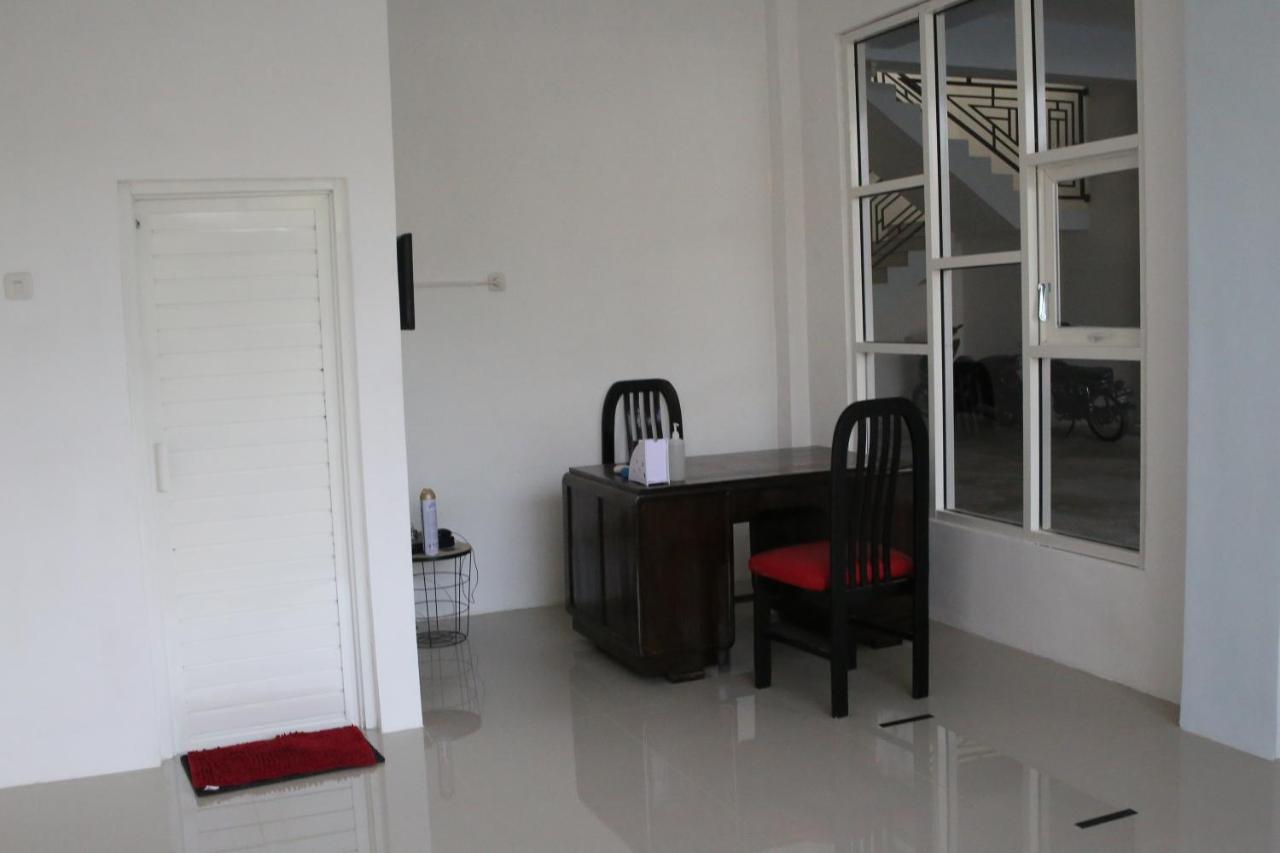 Reddoorz Syariah Near Suncity Mall Madiun Exterior foto